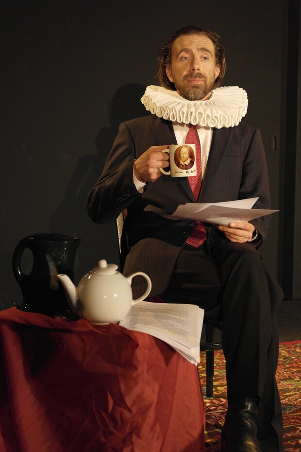 A cup of tea with Shakespeare